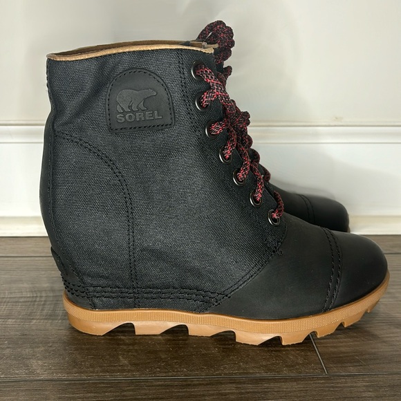 Sorel Women's Joan Of Arctic Wedge II PDX Bootie size 8.5 - Picture 2 of 9